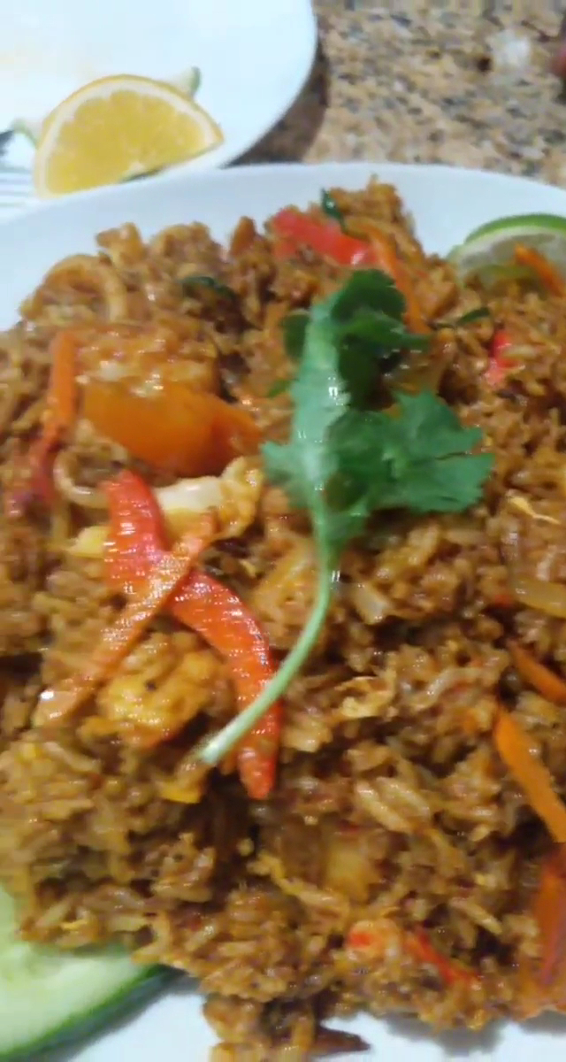 Thai On Rock | Authentic Thai Restaurant Scarborough Ontario-2