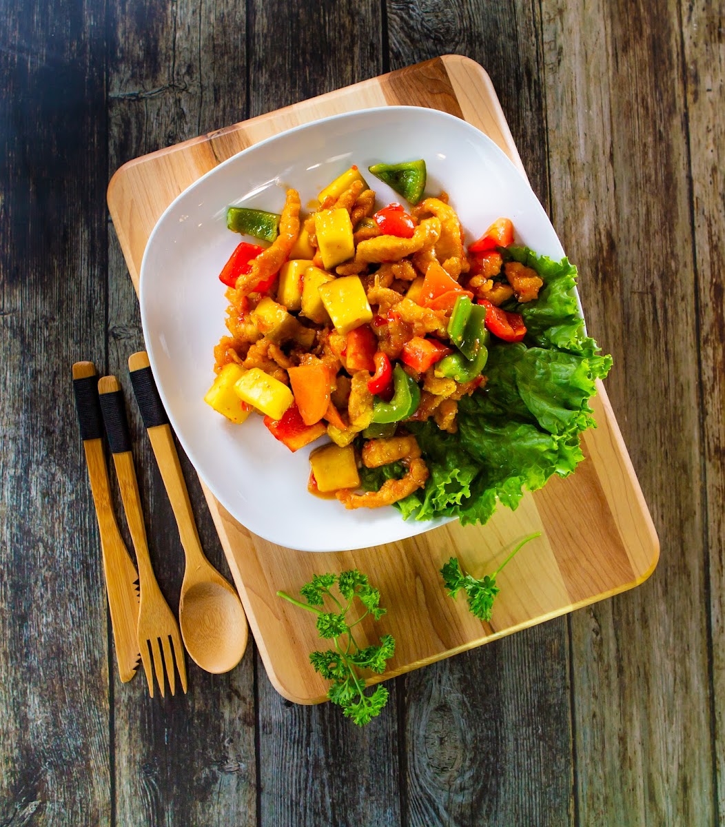 Thai On Rock | Authentic Thai Restaurant Scarborough Ontario-3